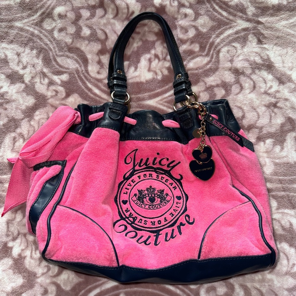 Vintage pink Juicy Couture Daydreamer